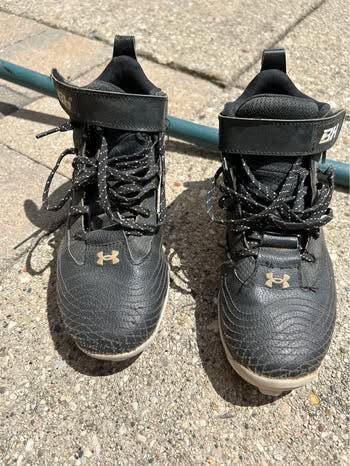 Kid's  Youth Under Armour Bryce harper Molded Cleats (Used)