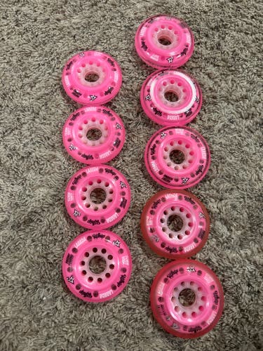 Set Of 9 Labeda Whips Soft