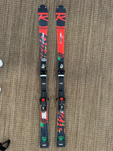 Men's 2022 Rossignol Racing 157 cm Hero FIS SL Pro Skis With Bindings Max Din 15 (Used)