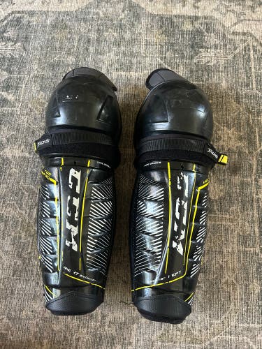 Intermediate CCM Vector 13" Shin Pads (Used)