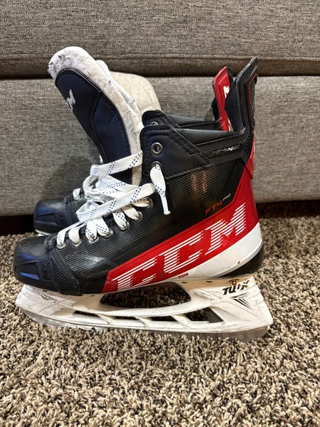 CCM JetSpeed FT4 Pro Hockey Skates  Pro Stock 8.5 (Used)