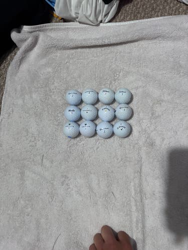 Cleaned but used golf balls