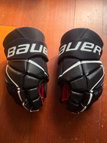 Bauer Vapor 3X Hockey Gloves Senior 14”