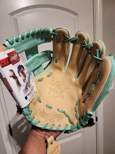 2025 Rawlings RH Infield Heart of the Hide Baseball Glove 11.5" (New)