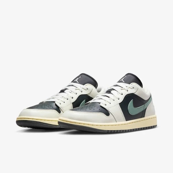 Nike Air Jordan 1 Low DC0774-001 Sneakers Women's 6 Black Lifestyle Shoes FL3926