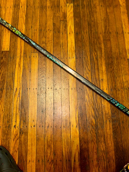 Senior Bauer Twitch Right Handed Hockey Stick P92  (New)