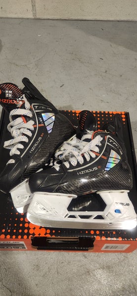 True HZRDUS 9X Hockey Skates size 4.5