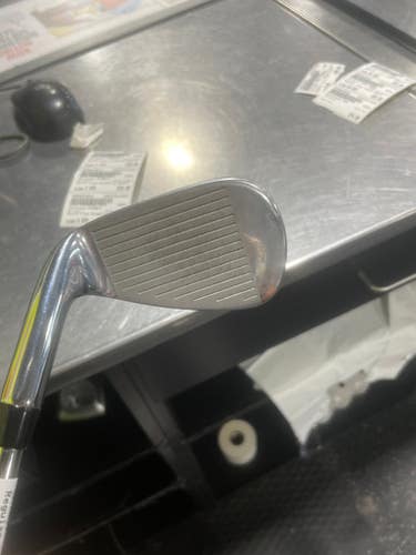 Used Callaway MAVERIK Golf Wedge Mens RH Pitching Wedge 11825-S000033636
