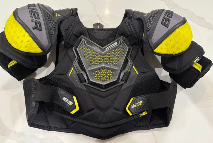 Intermediate Medium Bauer Supreme Ultrasonic Shoulder Pads (Used)