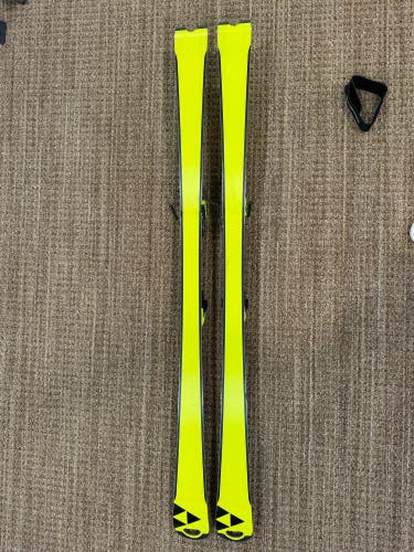 Men's 2025 Fischer Racing RC4 World Cup SL Skis With Bindings Max Din 20 (Used)