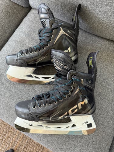 CCM Tacks XF Hockey Skates Wide Width 9 (Lightly Used)