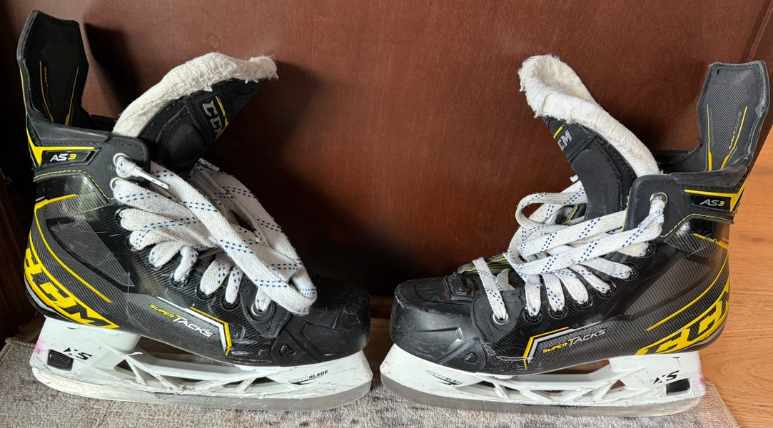 CCM Super Tacks AS3 Hockey Skates Regular Width Size 4.5 (Used)
