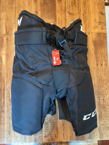 New CCM HP32 Hockey Pants – Black – Size Large +1