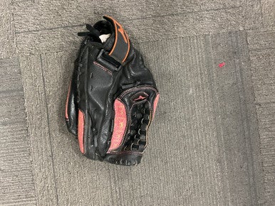 Used Mizuno FINCH RH Throw Fastpitch Gloves Black 12 1/2" 11614-S000217917