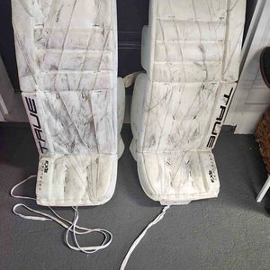 34 + 2" True Catalyst 9X3 Goalie Leg Pads