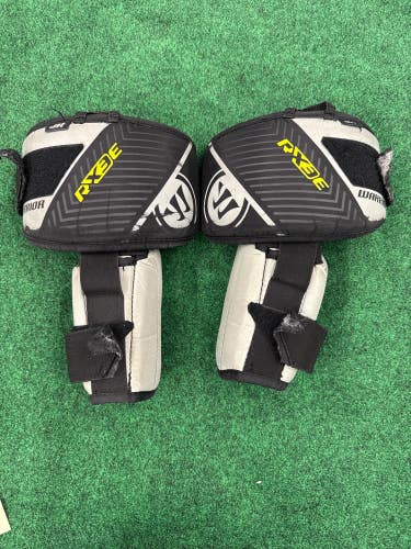 Warrior RX3E Goalie Knee Pads (Used) | Junior