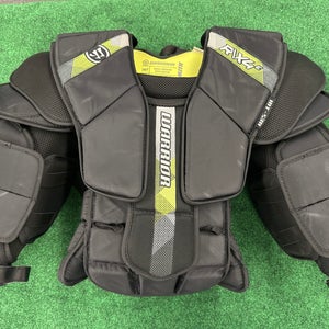 Warrior RITUAL X4 E Goalie Chest Protector (Used) | Intermediate Small / Medium