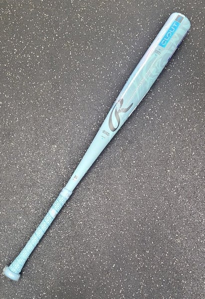 Open to offers! 2025 Rawlings Clout AI Alloy BBCOR Certified Bat (-3) 30 oz 33" (Like New)