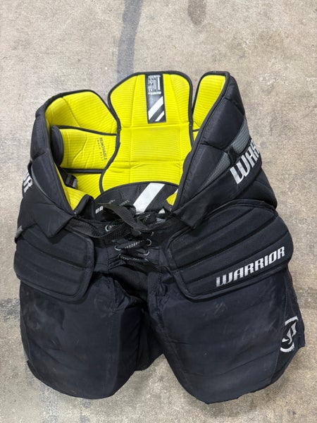 USED Senior Medium Warrior Ritual X Pro Hockey Goalie Pants