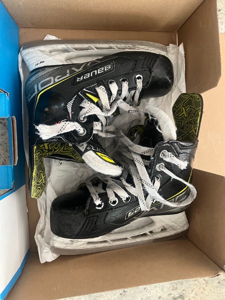 Bauer Vapor 3X Hockey Skates 13.5 (Used)