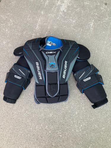 Youth Large/Extra Large Bauer GSX Goalie Chest Protector (Used)