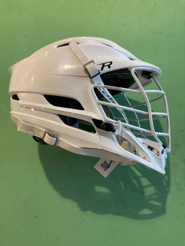 Used White Cascade R Helmet