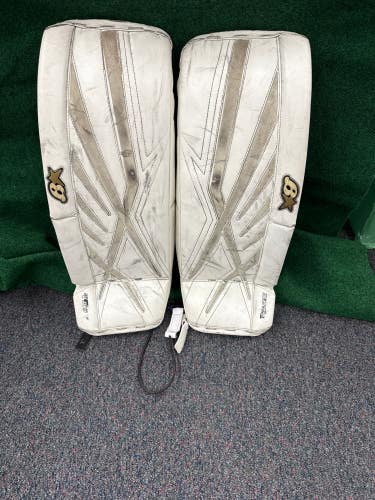 White Junior Brian's Subzero 7.0 Goalie Leg Pads (Used) | 29” + 1”
