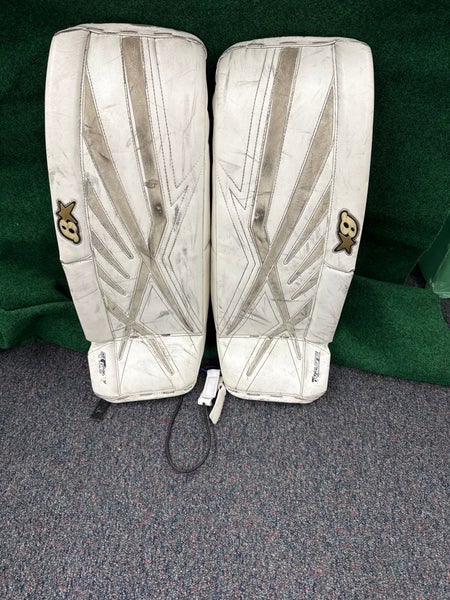 White Junior Brian's Subzero 7.0 Goalie Leg Pads (Used) | 29” + 1”