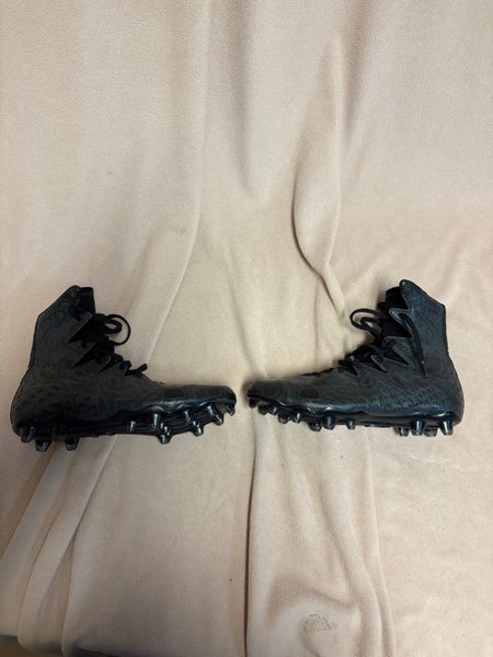 Black Men's Size M 9.0 (W 10.0) Adult Under Armour High Top Molded Cleats (Used)