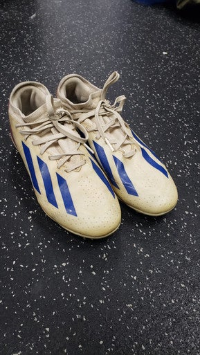 Used Adidas Soccer Cleats White Junior 04 11849-S000029865