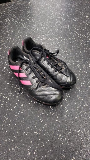 Used Adidas Soccer Cleats Black And Pink Junior 02 11849-S000029864