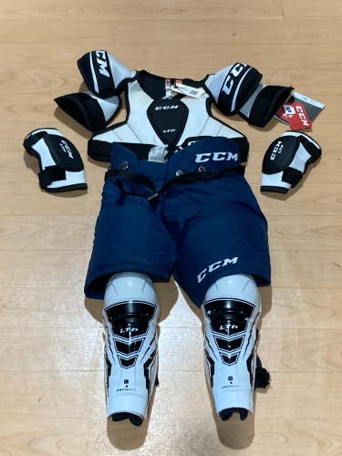 Used Junior CCM Starter Kit | No Gloves
