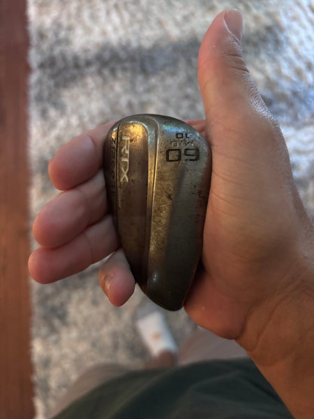 Cleveland tour issue wedge RTX ZIPCORE