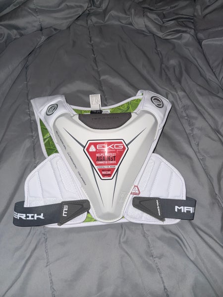 Adult Small Maverik MAX EKG Shoulder Pads (New)