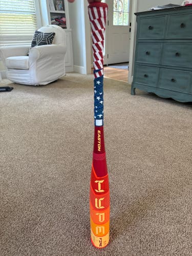 2025 Easton Hype Fire Composite Bat (-10) 20 oz 30" (Used)