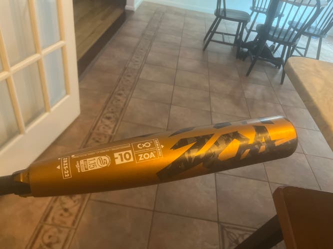 2022 DeMarini Zoa Composite USSSA Certified Bat (-10) 28" (Used)