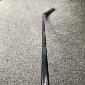 Senior Bauer Proto R Right Handed Hockey Stick Toe Pattern  (Used)