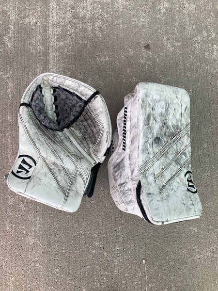 Warrior Ritual G4 Goalie Glove & Blocker Regular | Size: Intermediate