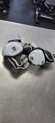 Used Maverik ELBOW Lacrosse Arm Pads/Guards None MD 11497-S000150542