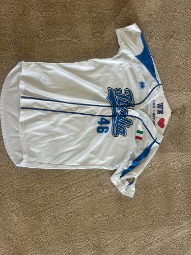 White Adult Unisex Large/Extra Large  Jersey (Used)