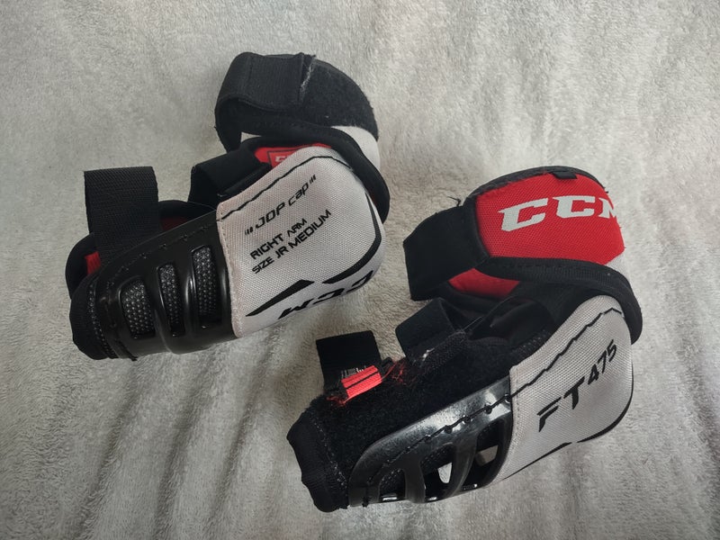 Junior Medium CCM Jetspeed FT475 Elbow Pads (Used)
