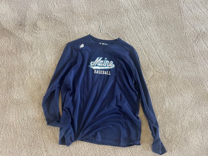 Blue XL Adult Unisex New Balance Shirt (Used)
