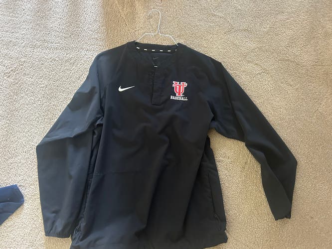Black Adult Unisex XL Nike Sweatshirt (Used)