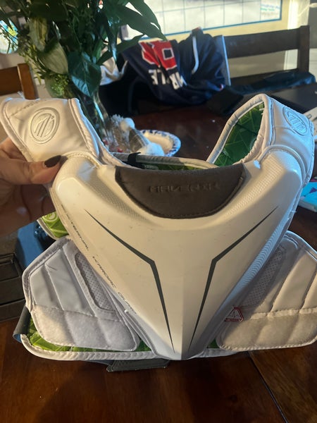 Adult Medium/Large Maverik Shoulder Pads (Used)