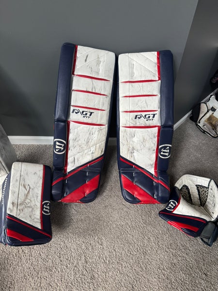 31"  Warrior Ritual GT Goalie Leg Pads  (Used)