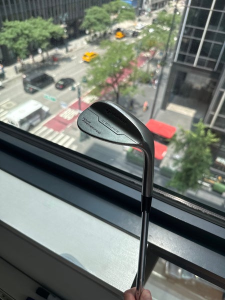 TaylorMade 2009 Tour Preferred Wedge Right Handed Wedge Wedge Flex 60 Degree (Used)