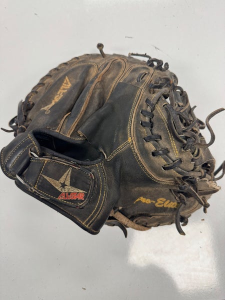 Easton RH Catcher's Glove 33.5" (Used)