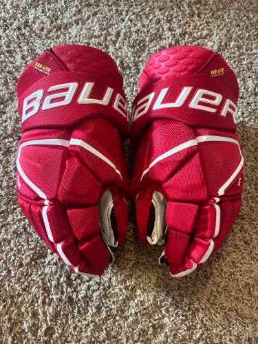 Bauer Vapor Hyperlite Gloves 14" (New)