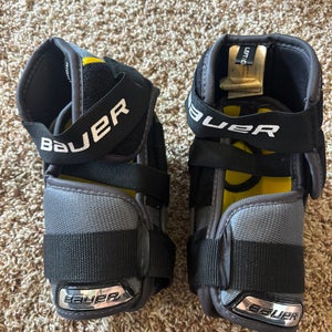 Medium Senior Bauer Supreme 150 Elbow Pads (Used)