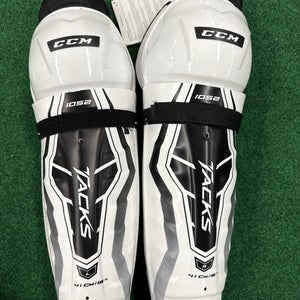 Senior CCM Tacks 1052 Shin Pads 16" (Used)